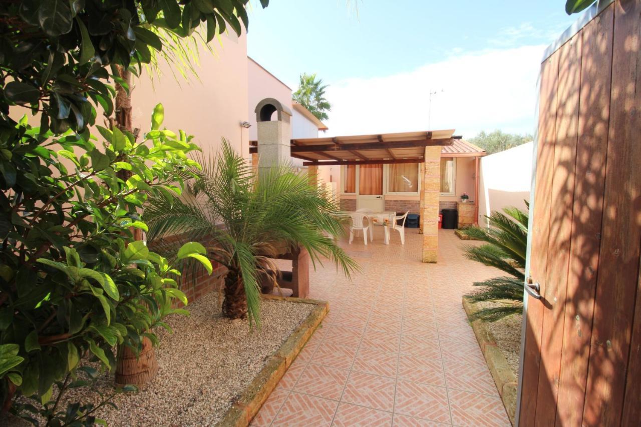 Villetta Climatizzata Mar Torre San Giovanni Ugento Exterior photo